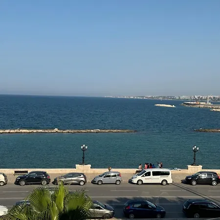 Oda ve Kahvaltı Altemura 3*