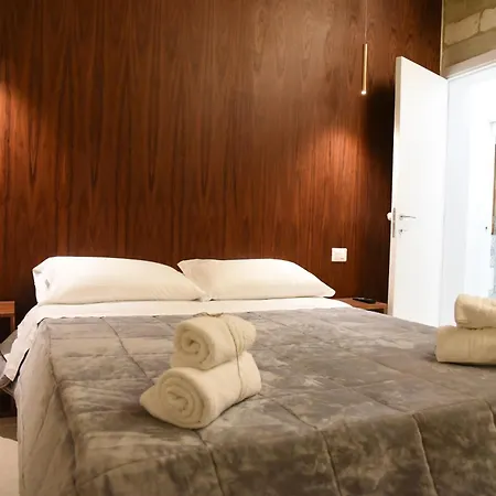 Oda ve Kahvaltı Altemura 3*